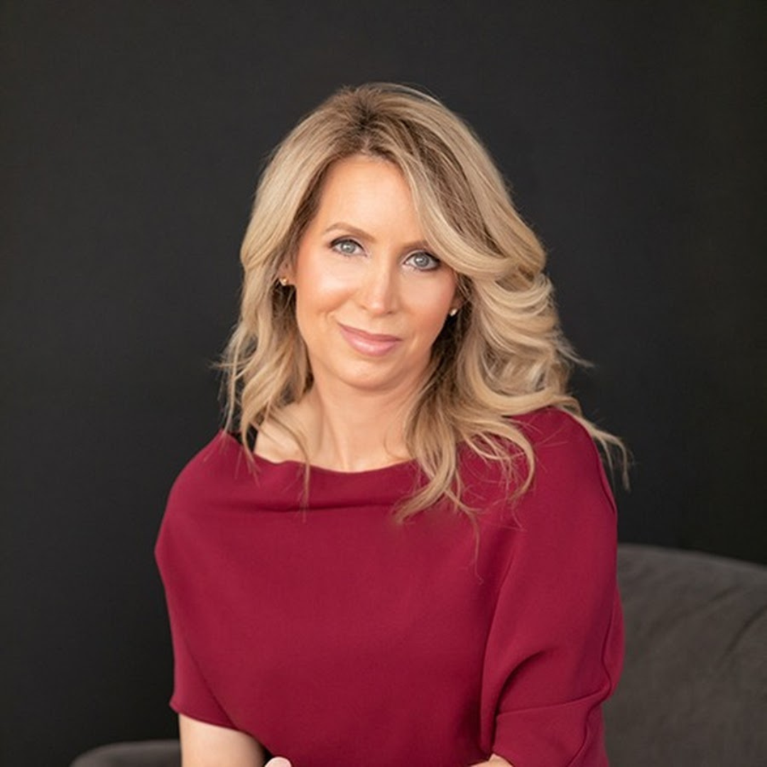 Q&A - Cynthia Thurlow: Intermittent Fasting Expert