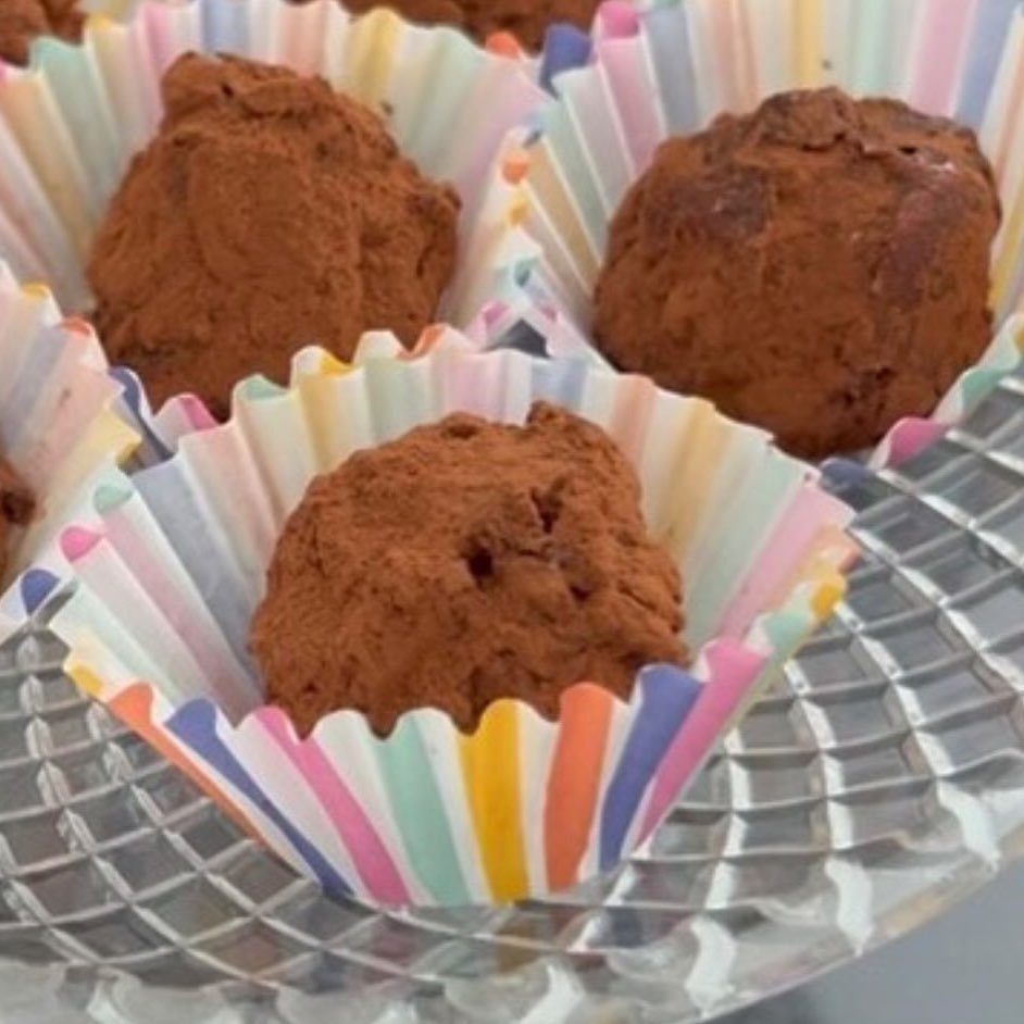 Keto Whipped Cream Truffles